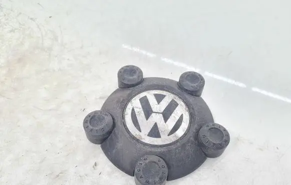 Volkswagen Tiguan Wheel nut cap/cover 5N0601169