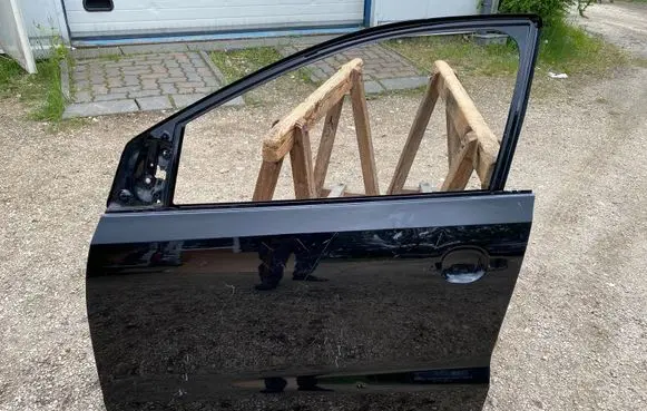 Volkswagen Polo V 6R Front door 6R4831311