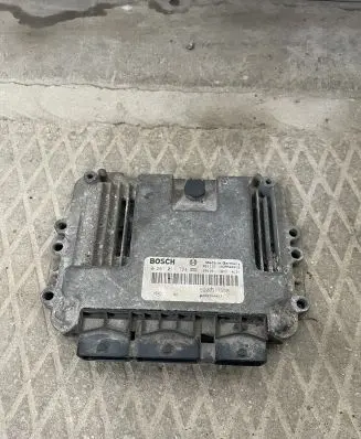 Renault Espace - Grand espace IV Engine control unit/module 0281011724 8200311550 1039S04018