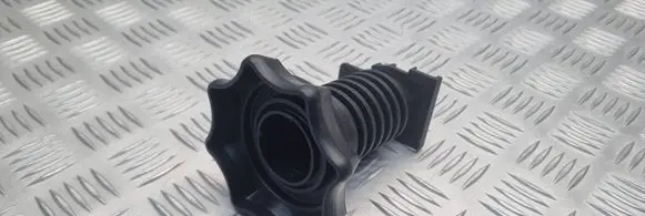 Volkswagen PASSAT B6 Spare wheel bolt