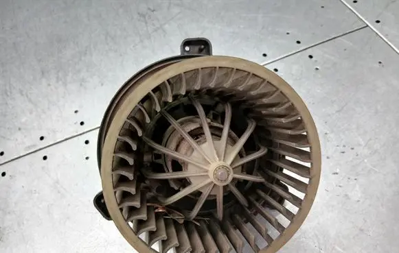 Heater fan/blower