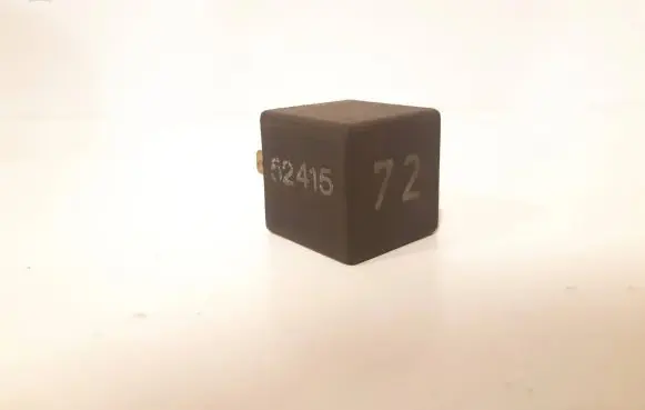 Volkswagen Golf III Other relay 191955529