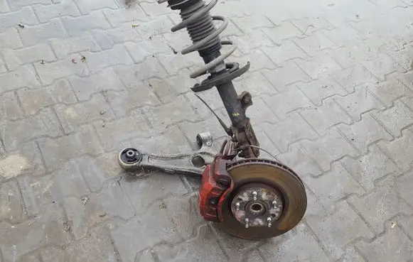 Hyundai i40 Front wheel hub spindle knuckle