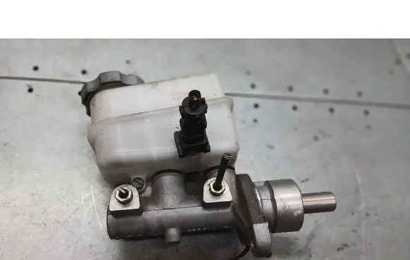 Hyundai Atos Prime Master brake cylinder POMPAHAMULCOWA