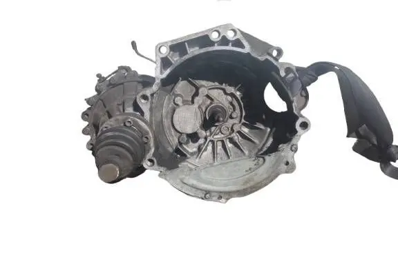 Volkswagen Golf III Manual 5 speed gearbox CQB