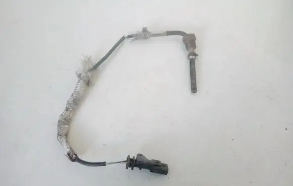 Volvo V70 Exhaust gas temperature sensor 31370468