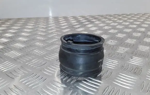 Chevrolet Captiva Air intake hose/pipe