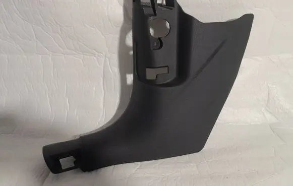 Audi A3 S3 8V Front sill trim cover 8V3867271