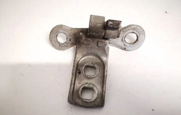 Opel Signum Rear door lower hinge