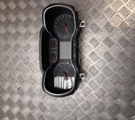 Opel Combo E Speedometer (instrument cluster) 9838121980