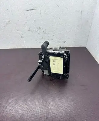 Volkswagen Caddy Transmission gearbox valve body 02E927770AL