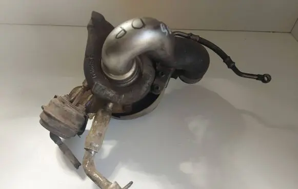 Audi A8 S8 D3 4E Turbo 057145702G