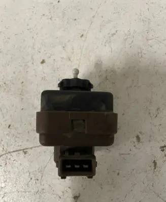 Peugeot 405 Headlight level adjustment motor 1019716R22 PA66GF30
