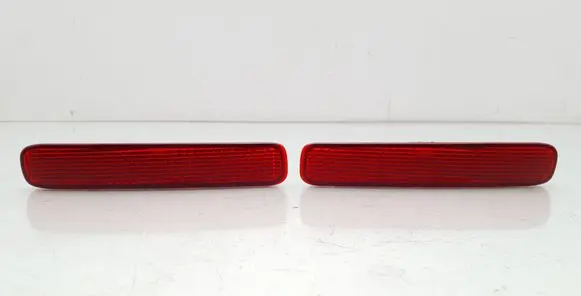 Toyota Corolla Verso AR10 Rear tail light reflector 8191021050 8192021040
