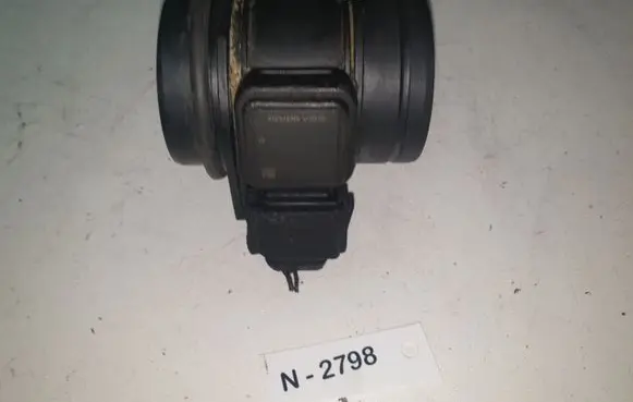 Mercedes-Benz B W245 Mass air flow meter A0000942948