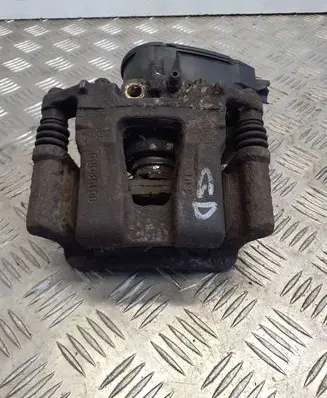Hyundai i40 Rear brake caliper