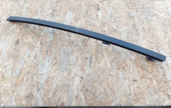 Renault Laguna II Rear door windshield rail 8200004670
