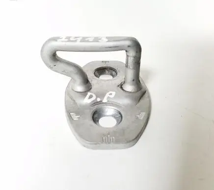 Mercedes-Benz Vito Viano W447 Front door lock loop/hook striker A4477200104