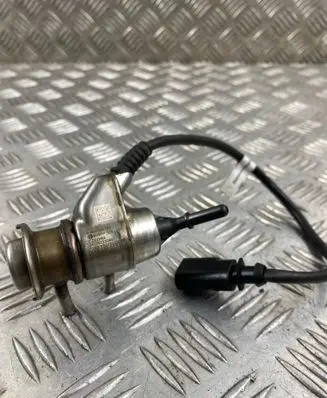 Audi Q7 4M AdBlue injector 059131113H