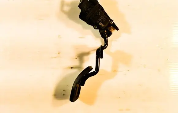 Audi A6 S6 C6 4F Accelerator throttle pedal 4F2721523