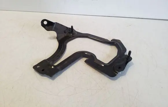 Polestar 2 Engine control unit holder 32253223