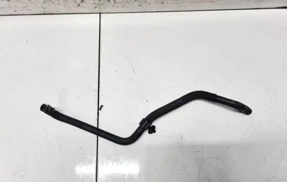 Volkswagen Golf V Engine coolant pipe/hose