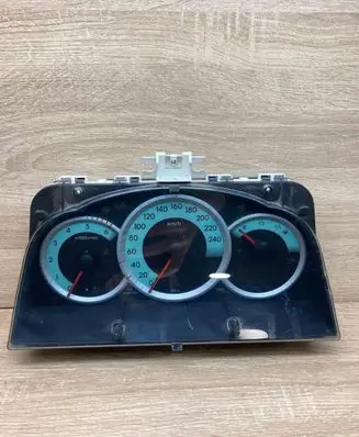 Toyota Corolla Verso AR10 Speedometer (instrument cluster) 838000F092A MB2574403890