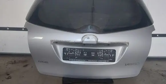 Toyota Verso Tailgate/trunk/boot lid