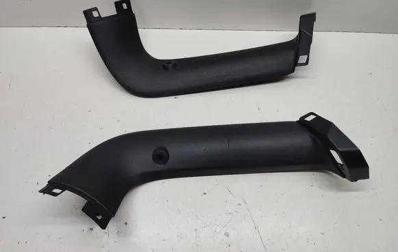 BMW X1 E84 Tailgate/trunk side cover trim 2990127 2990128 51492990127
