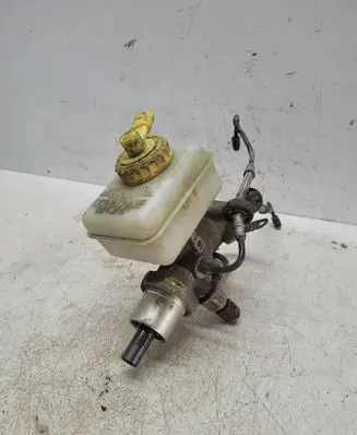 Skoda Octavia Mk1 (1U) Master brake cylinder