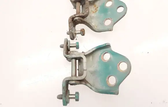 Mitsubishi Space Star Front door hinge set 