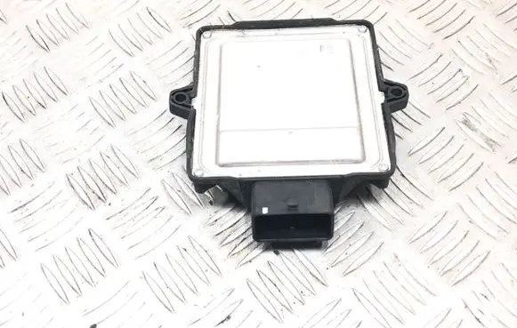 Mazda 6 LP gas control unit module E310R036333 3013215700377 E3110R006039