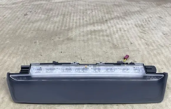 BMW 6 G32 Gran Turismo Third/center stoplight 7404558