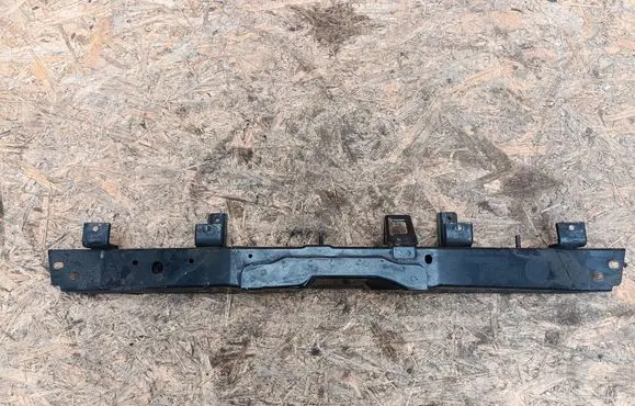 Radiator mount bracket