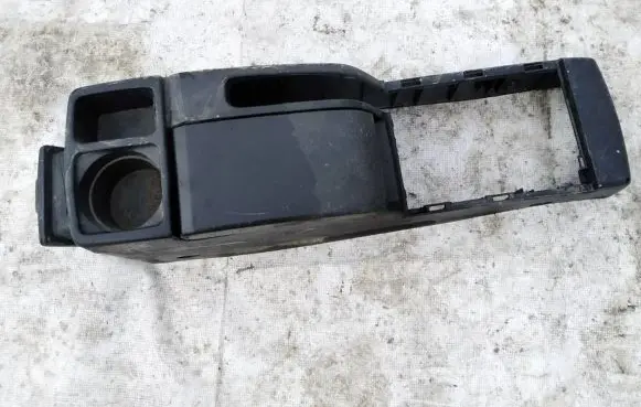 Mazda 5 Armrest cc2964436
