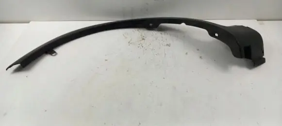 Suzuki SX4 Fender end trim 