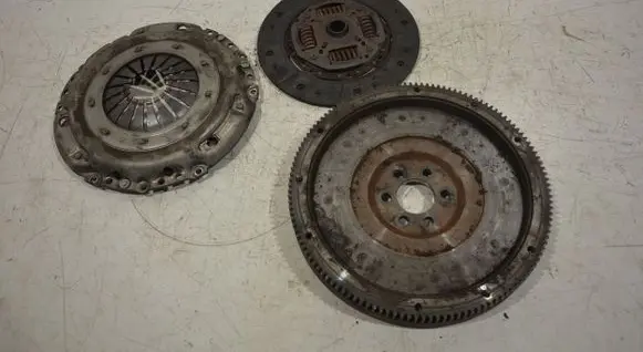 Volkswagen Touran II Clutch set kit 03L141032A 03L141025Q