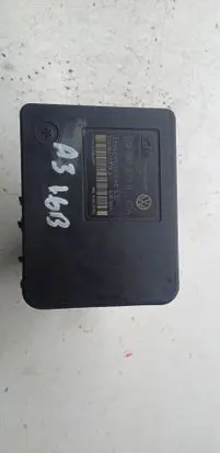 Audi A3 S3 8L ABS Pump 1C0907379M 1J0614517J