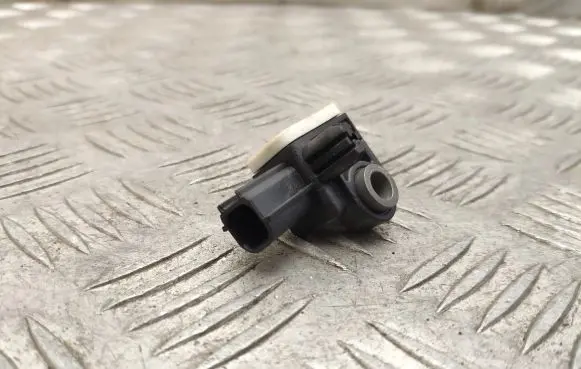 Volvo S60 Airbag deployment crash/impact sensor 31334336