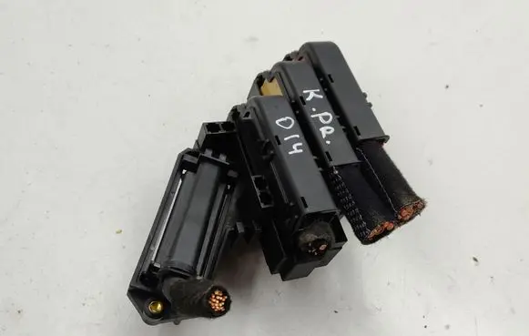 Audi Q7 4L Fuse module 4L0971845