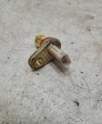 Opel Corsa D Camshaft position sensor 55566932