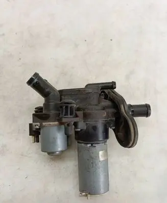 Mercedes-Benz E W124 Electric auxiliary coolant/water pump 0392020035 9977581