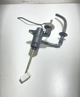 Audi A4 S4 B6 8E 8H Clutch master cylinder 8E1721401S