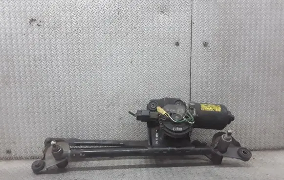 Front wiper linkage and motor