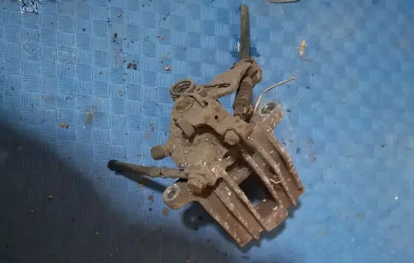 Audi TT Mk1 Rear brake caliper