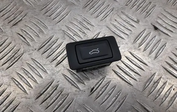 Audi A8 S8 D4 4H Tailgate opening switch 4G0959831A
