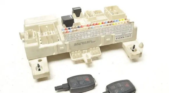 Volvo C30 Fuse box set 31268178