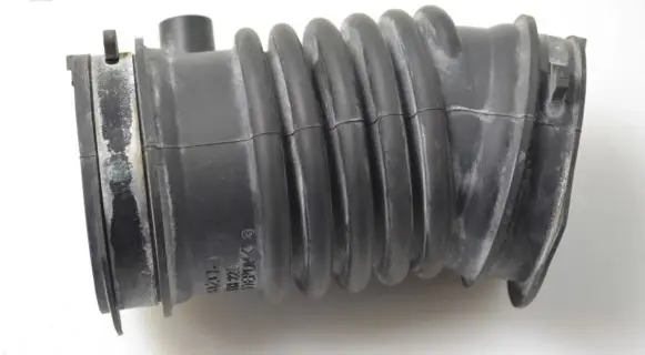 Mazda CX-5 Brake vacuum hose/pipe PE0113221