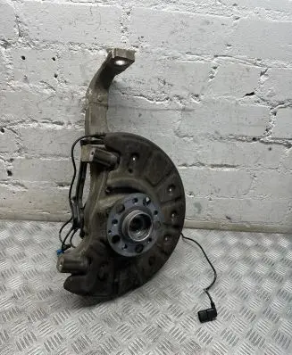 Mercedes-Benz E AMG W213 Front wheel hub