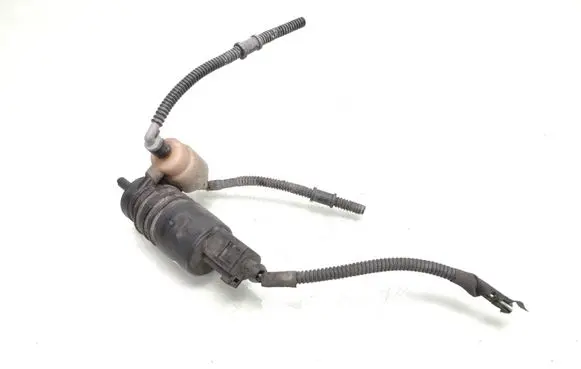 Volkswagen Golf V Windscreen/windshield washer pump 1K6955651